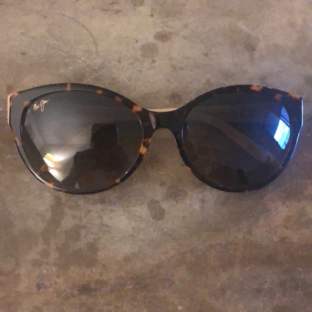 COPY - Authentic Maui Jim Venus Pool sunglasses
